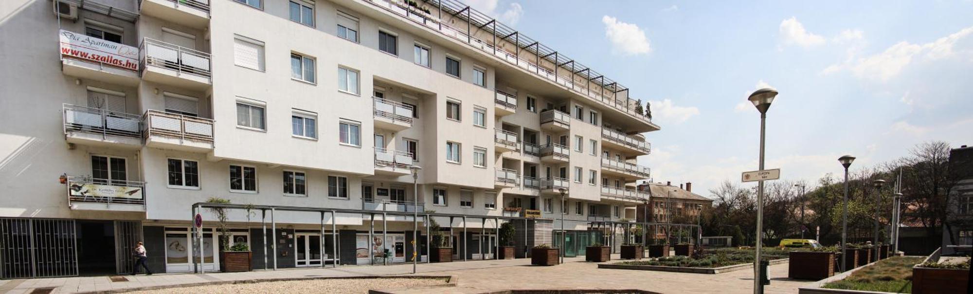 Dia Apartman Miskolc Luaran gambar