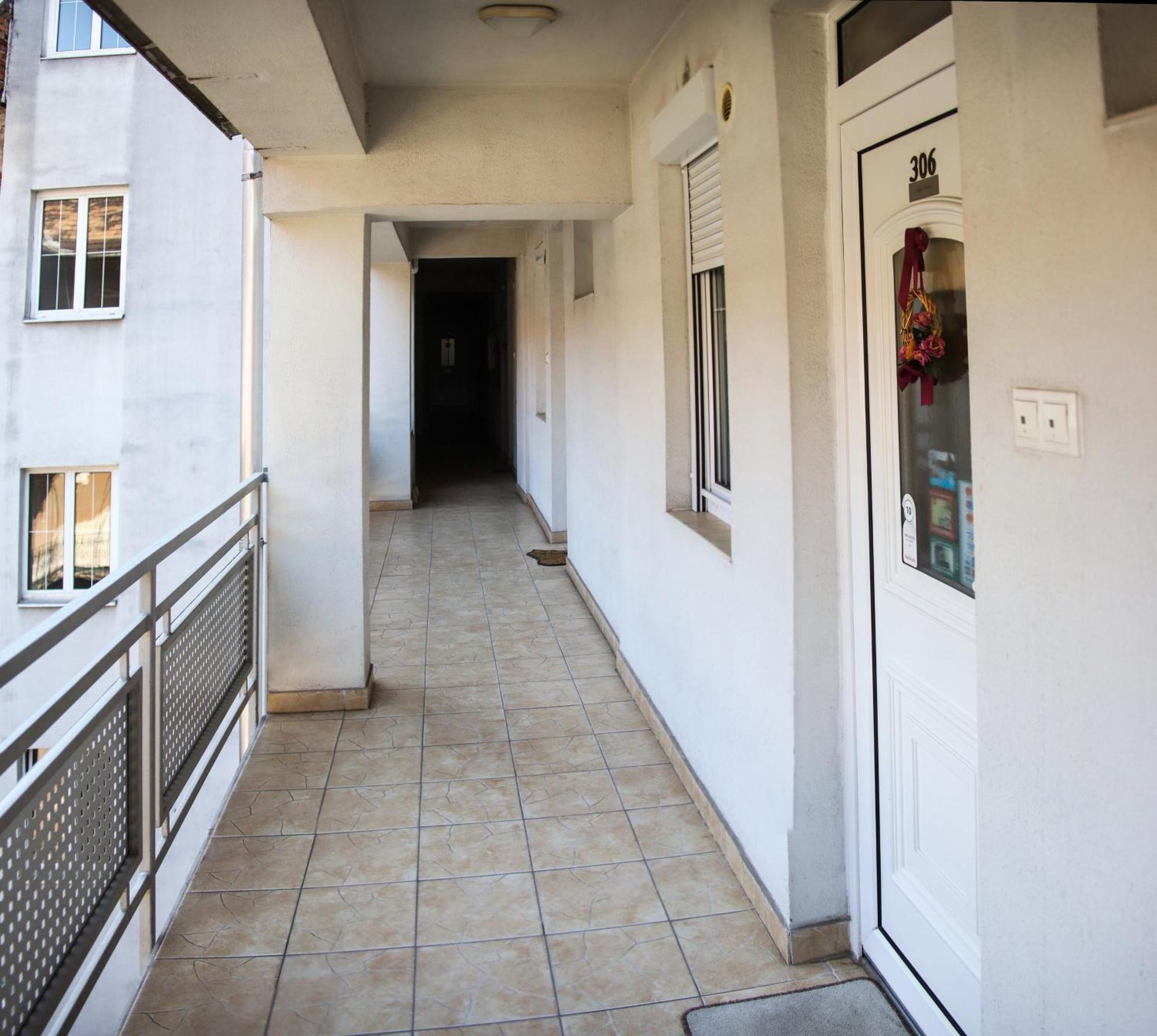 Dia Apartman Miskolc Luaran gambar