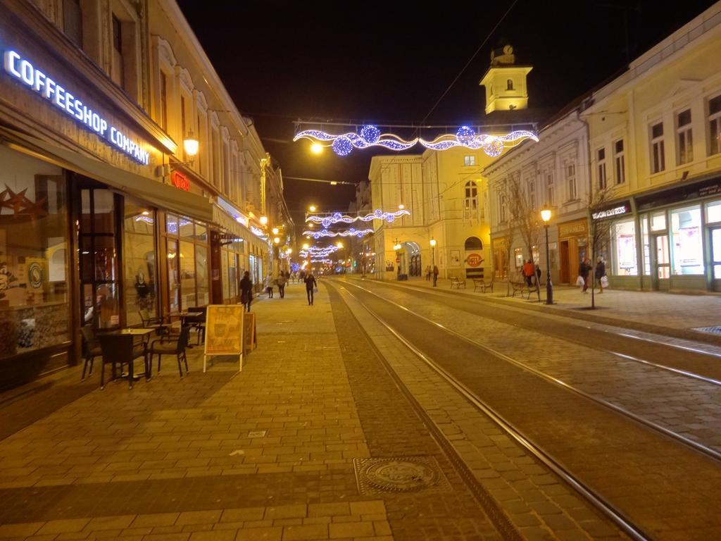 Dia Apartman Miskolc Bilik gambar